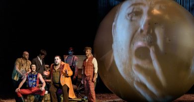 Sull_essere_angeli_pagliacci_genova_2021_3